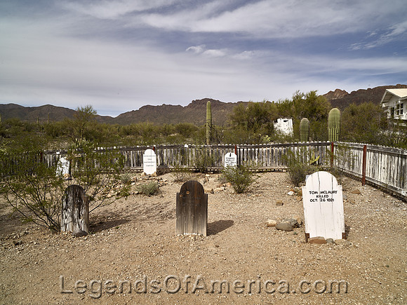 Old TucsonMovieStudioGraveyardHighsmith