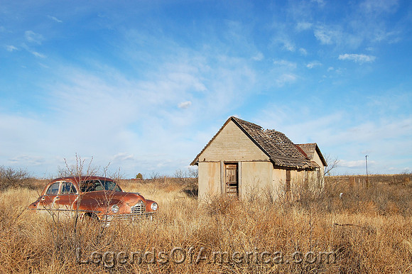 Endee, NM - Car & House