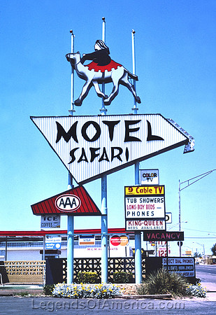 Tucumcari, NM - Motel Safari Sign