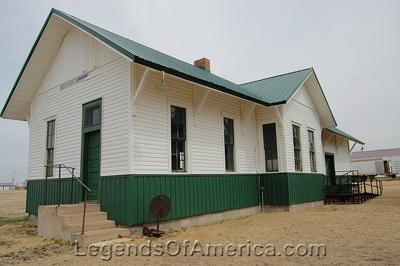 Kanopolis, KS - Depot