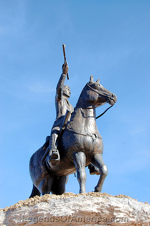 Kingfisher, OK - Jesse Chilsholm Statue