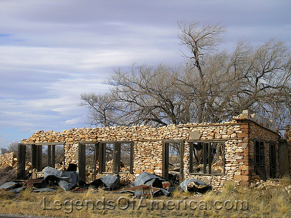 Yeso, NM - Building