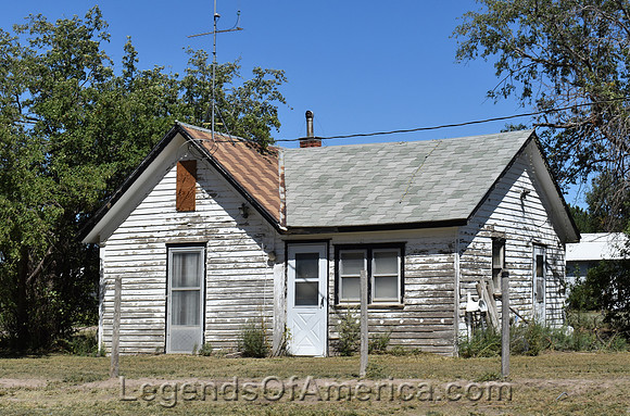 Kanorado, KS - Old House