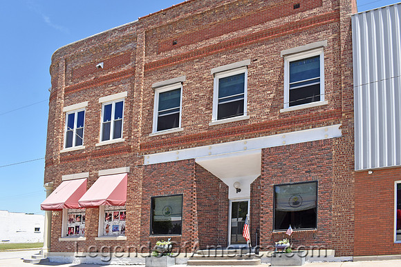 Pleasanton, KS - Business Building