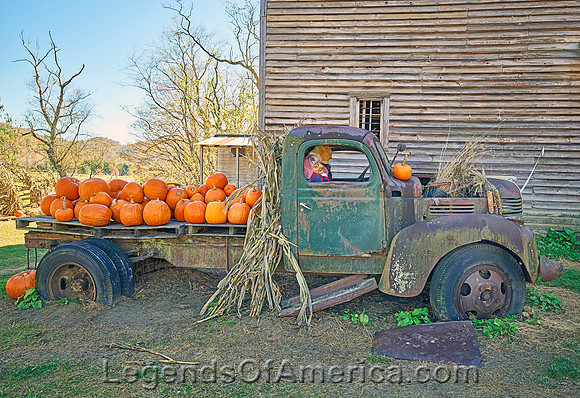 Valle Crucis, NC - Truck Pumpkins