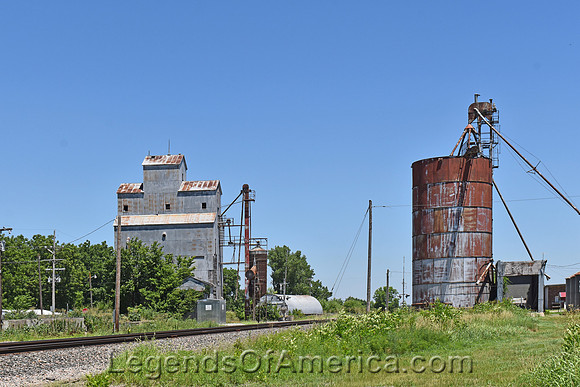 Prescott, KS - Railroad Silos