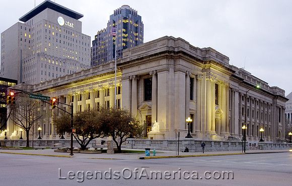 Indianapolis, IN - Birch Bayh Federal Building