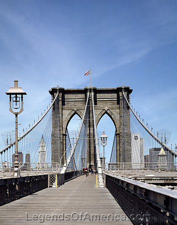 Brooklyn Bridge, New YorkCHighsmith