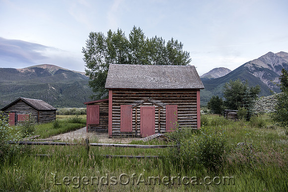 Twin Lakes, CO - Cabins