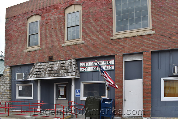 Hoyt, KS - Post Office