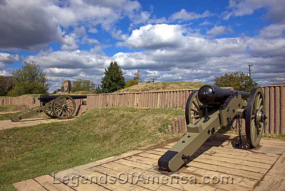 Civil War-era cannons, Fort StevensWashington, D.CHighsmith2010