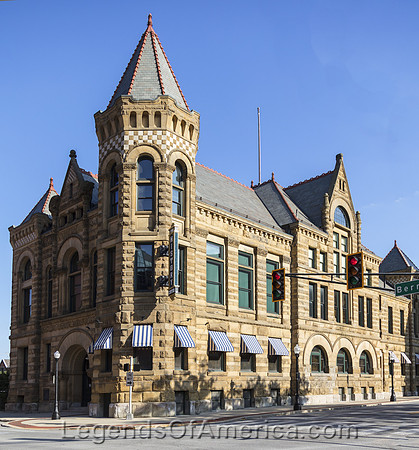 FortWayneINformercityhallCHighsmith2016