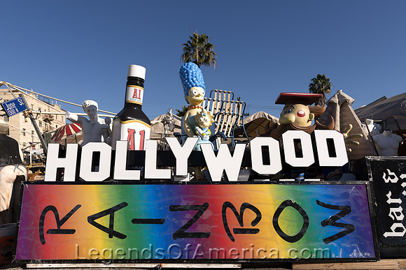 HollywoodRanbowShopCHighsmith2013