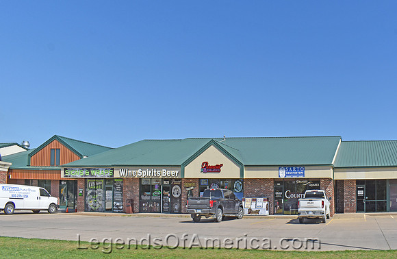 St. George, KS - StripCenter