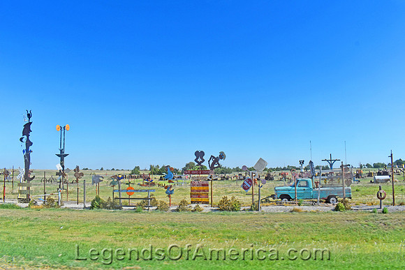 Mullinville, KS - Sculptures