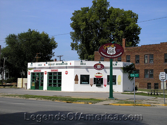 Springfield, IL - Service Station