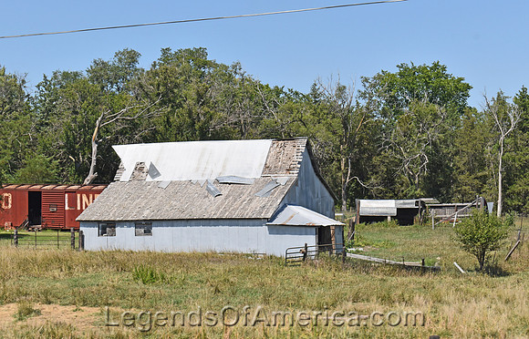 Belleville, KS - Old Barn