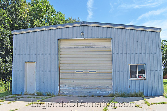 Long Island, KS - Garage