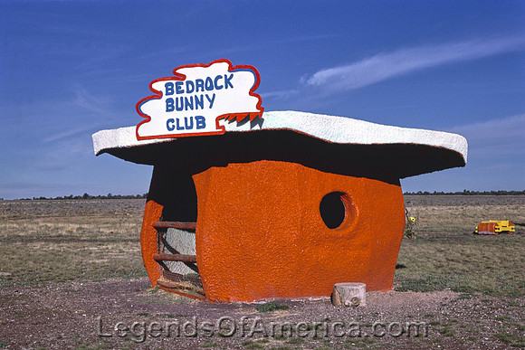 Valle, AZ - Bedrock City Bunny Club