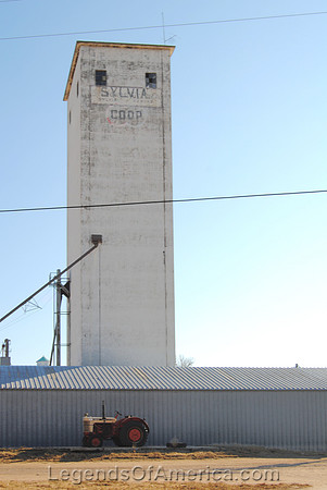 Sylvia, KS - Grain Elevator