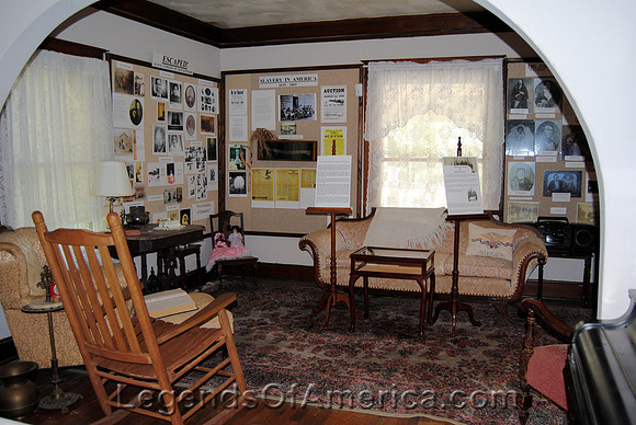 Kansas City, KS - Old Quindaro Museum Interior - 2
