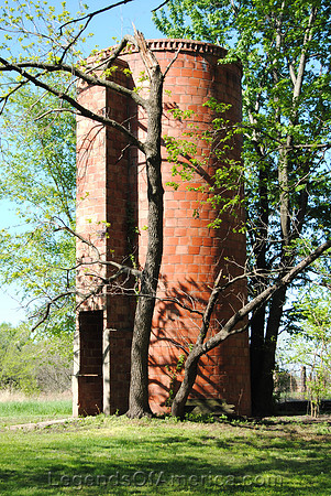 Lawrence, KS - Robert Miller Silo