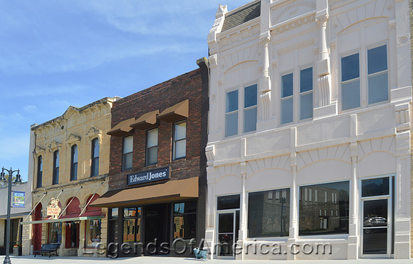 Marion, KS - Business Buildings