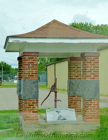 Neosho Rapids, KS - Veteran's Memorial