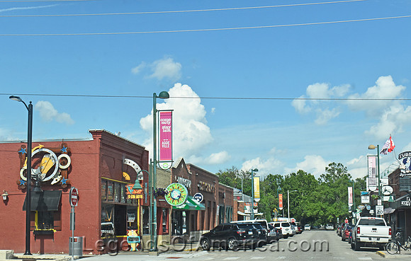 Manhattan, KS - Aggieville