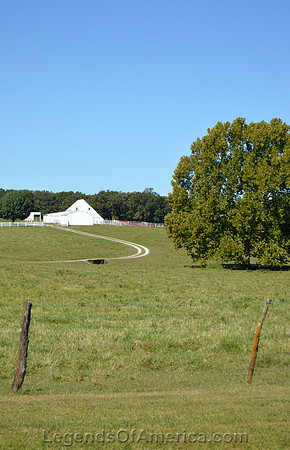Leesville, MO - Barn