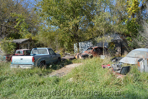 Flemington, MO - Junk - 3