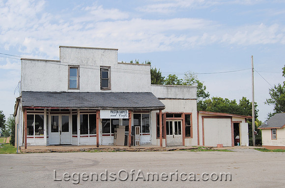 Preston, MO - Business Buildings