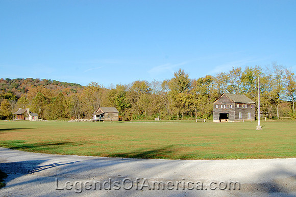 Defiance, MO - Boonesfield Village