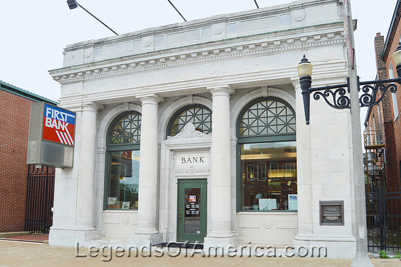 Hermann, MO - Bank
