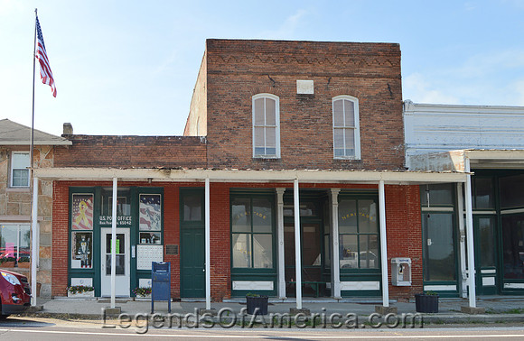 High Point, MO - Business Buildings