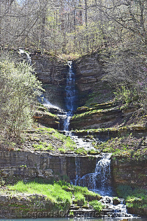 DogwoodCanyonWaterFall-2
