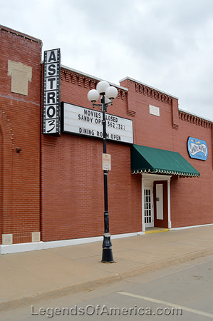 Marysville, KS - Astro Theater