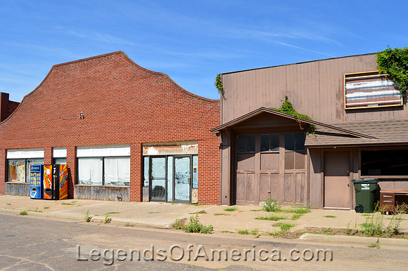 Turon, KS - Business Buildings