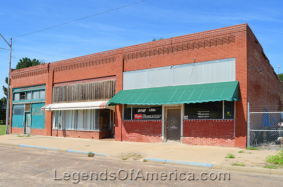 Turon, KS - Business Buildings - 2