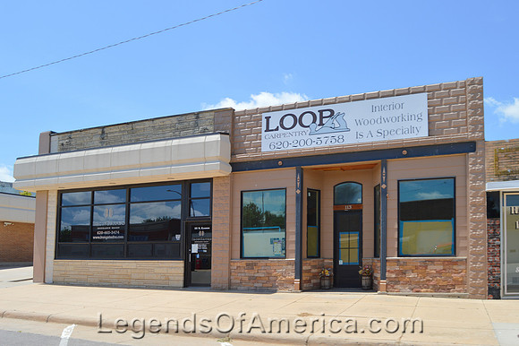 Haven, KS - Business Buildings
