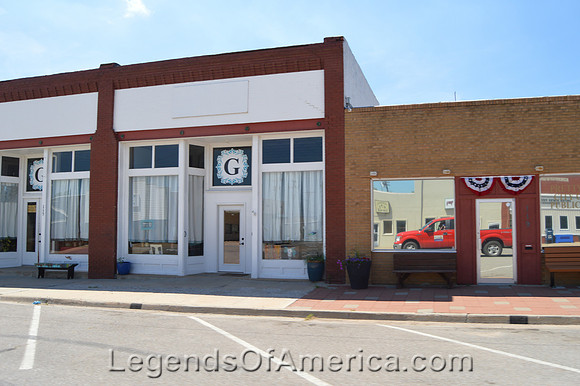 Pretty Prairie, KS - Business Buildings