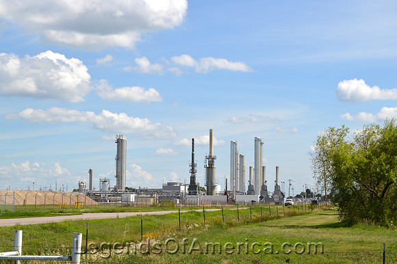 Willowbrook, KS - Industrial Plant
