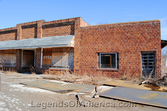 Mindenmines, MO - Building
