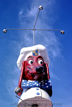 Oakland, CA - Doggie Diner, 1977