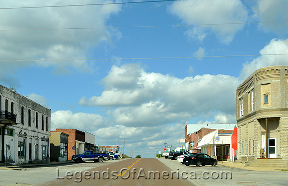 Polo, MO - Business District
