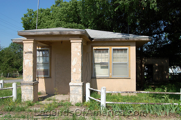 Lamont, KS - Old Building