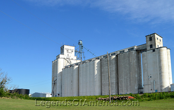 Zenith, KS - Grain Elevator