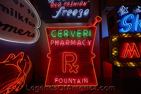 Cincinnatti, OH - American Sign Museum - 3