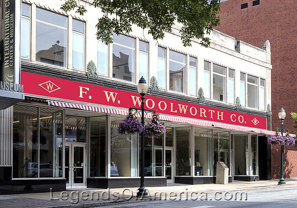 GreensboroNCWoolworthCivilRightsCenter&MuseumHighsmith2017