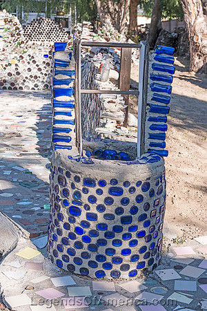 Simi Valley, CA - Grandma Prisbreys Bottle Village - 3